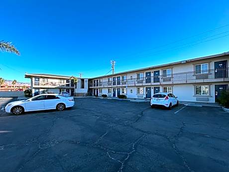 Studio 6 Mojave, CA - Airport