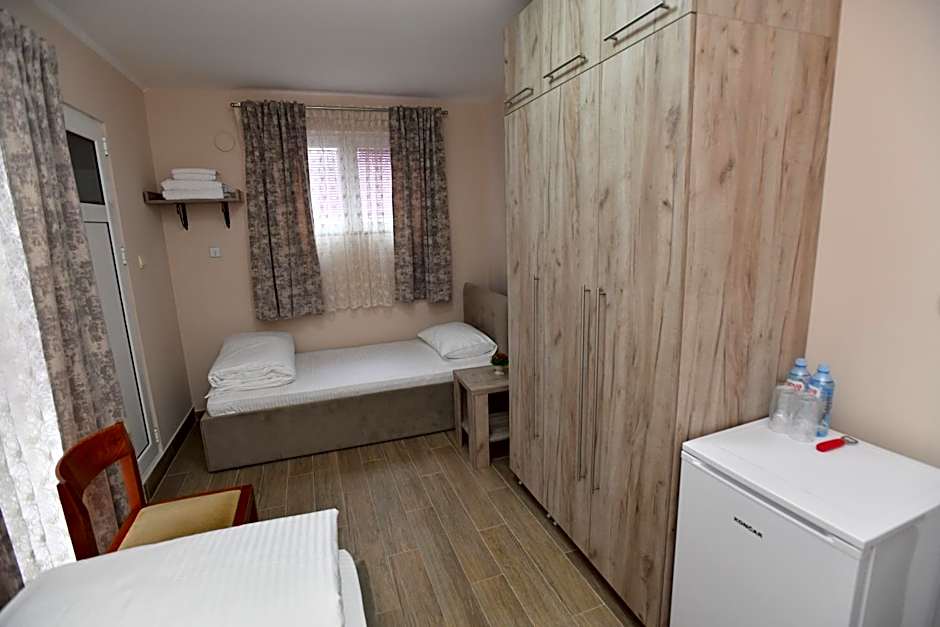 Zdjęcie 1 z 1 — 2 Beds