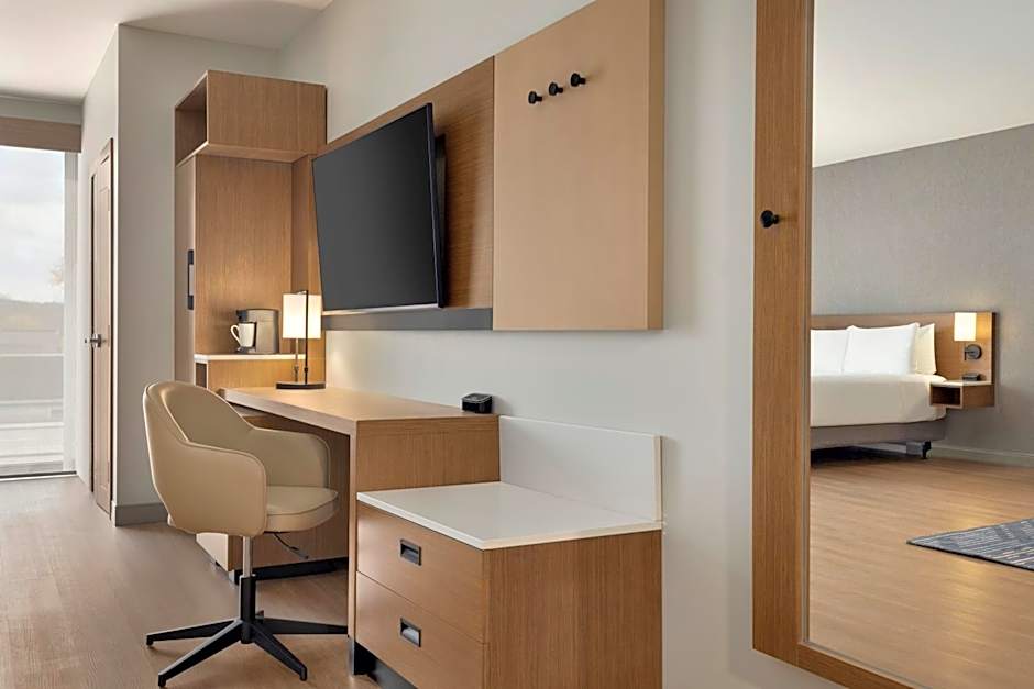 Hyatt Place Windsor