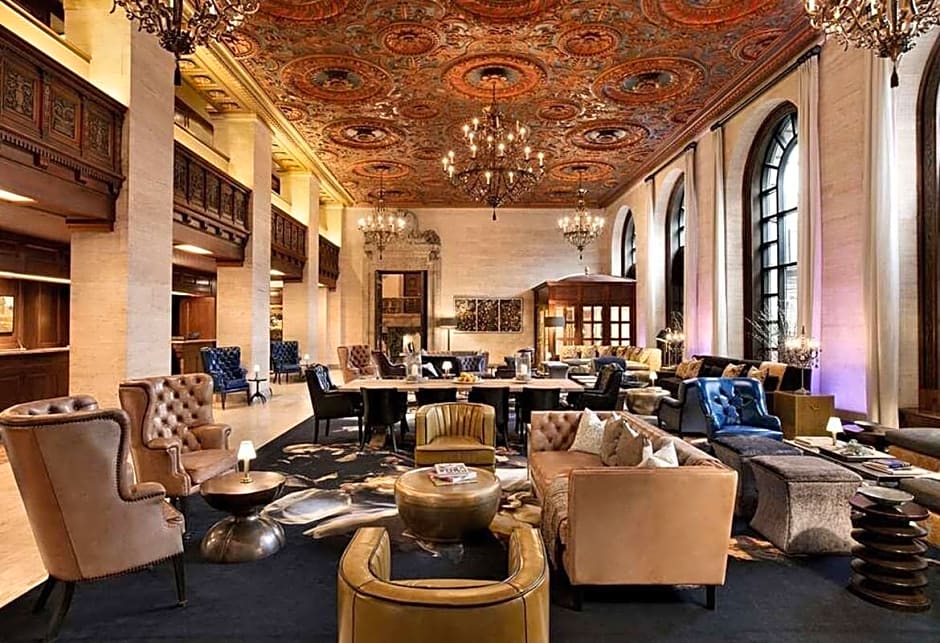 Hotel Du Pont
