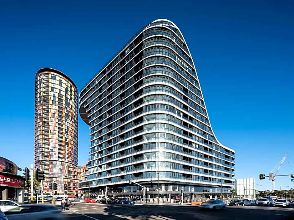 One Global Resorts Green Square