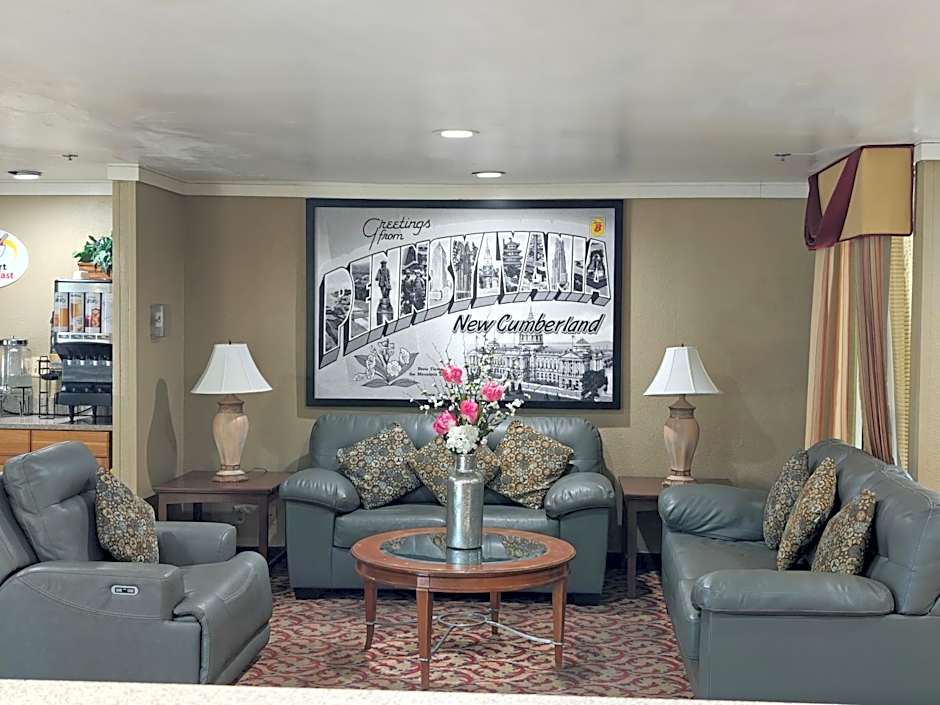 Super 8 by Wyndham New Cumberland