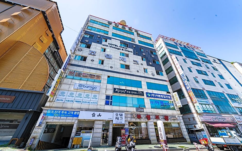 Gimhae Jangyu Check hotel