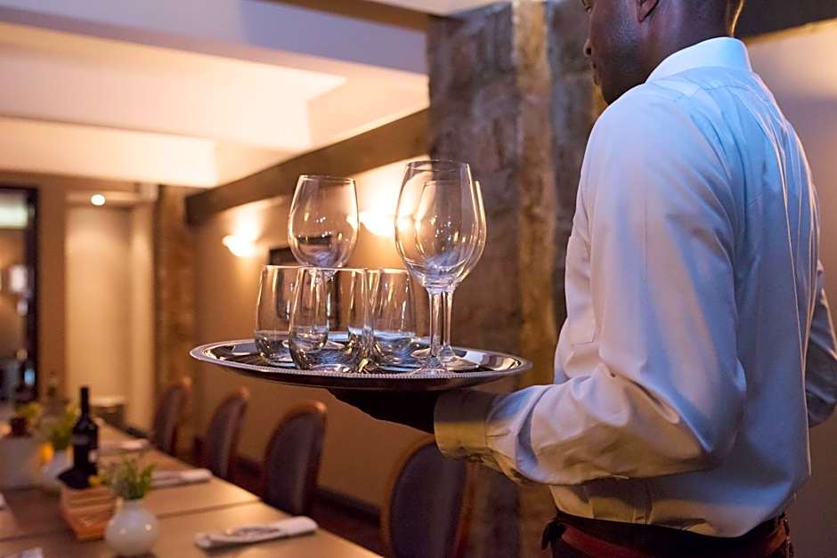 Old Stone Inn Boutique Hotel