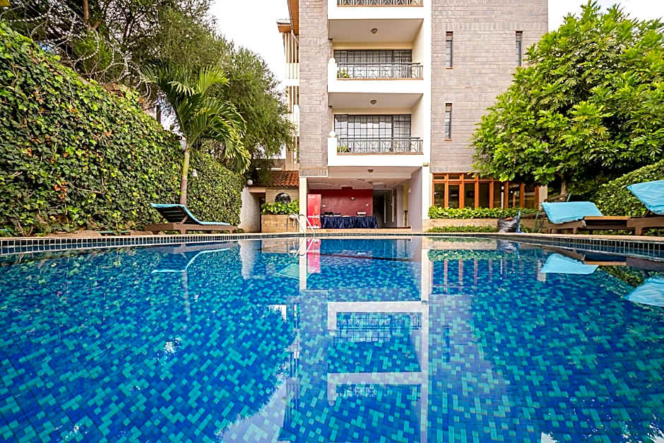 Meltonia Luxury Suites