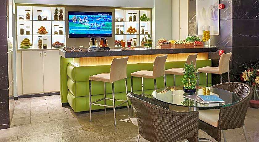 Richmond Nua Wellness-Spa