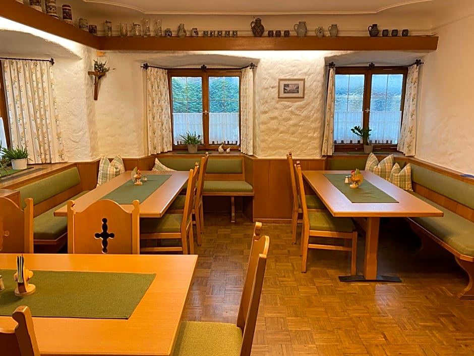 Gasthof - Pension - Adler