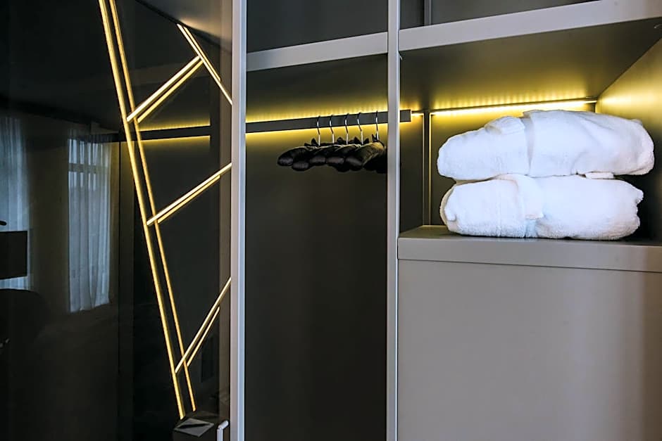 Noble Boutique Hotel