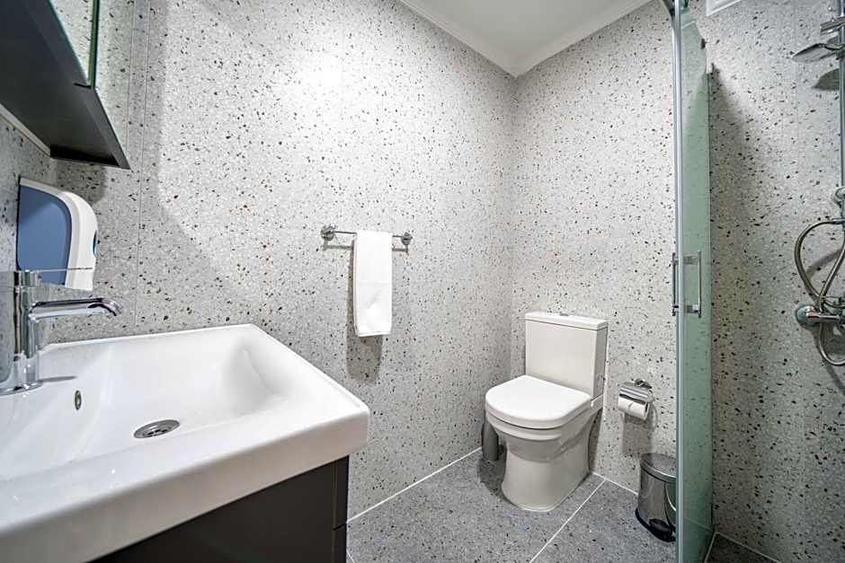 Dedeminn Garden Hotel