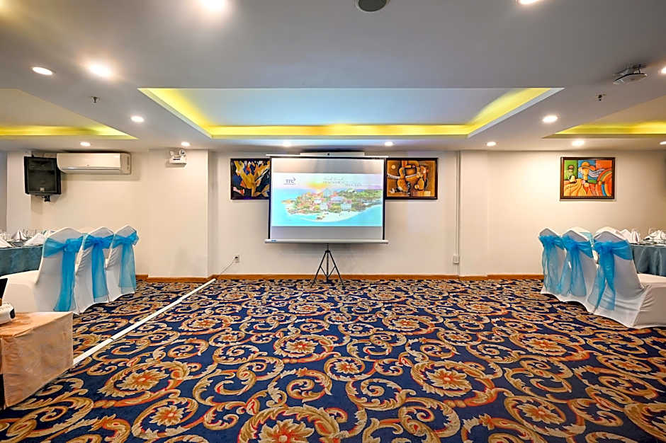 Ttc Hotel Deluxe Airport