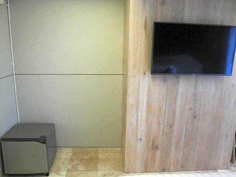 D'MAX Hotel & Convention Lombok