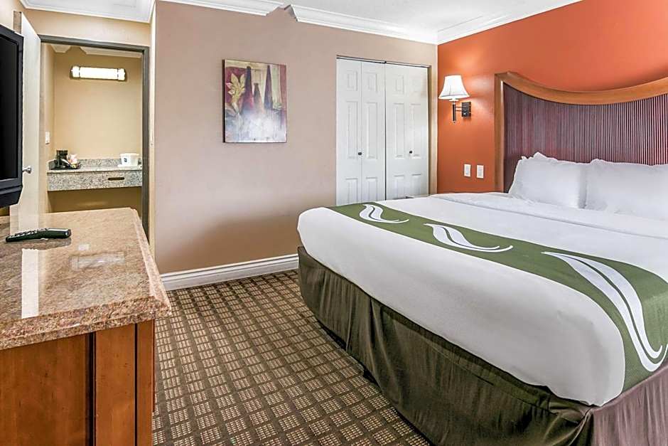 Quality Inn & Suites Atlanta Airport South