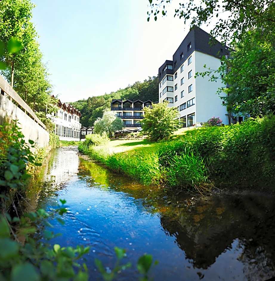 Hotel Zugbrücke Grenzau GmbH