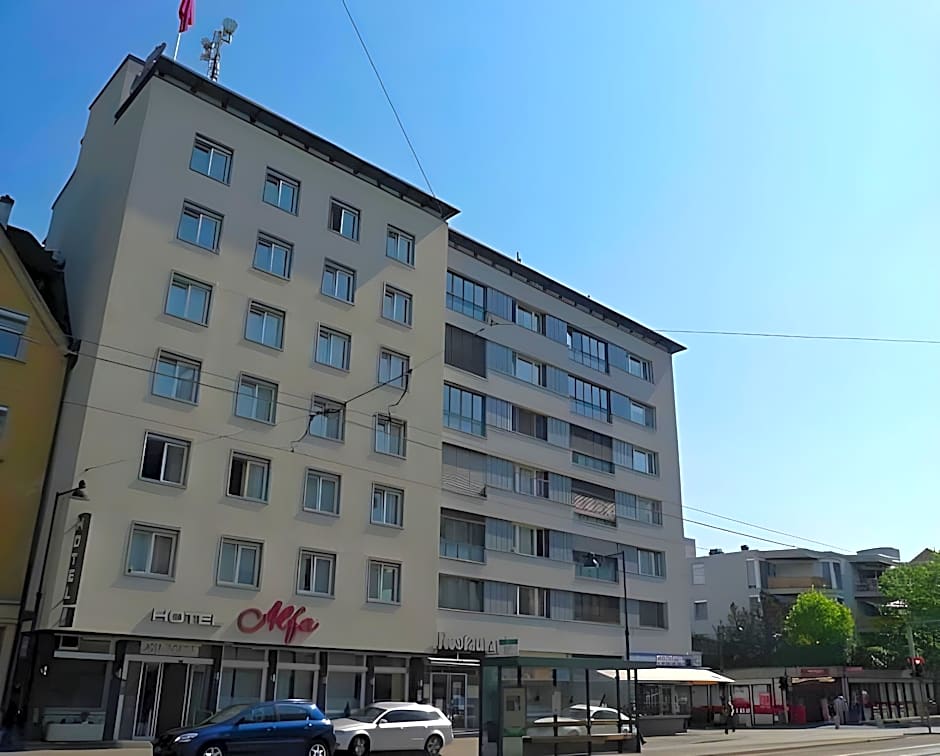 Hotel Alfa