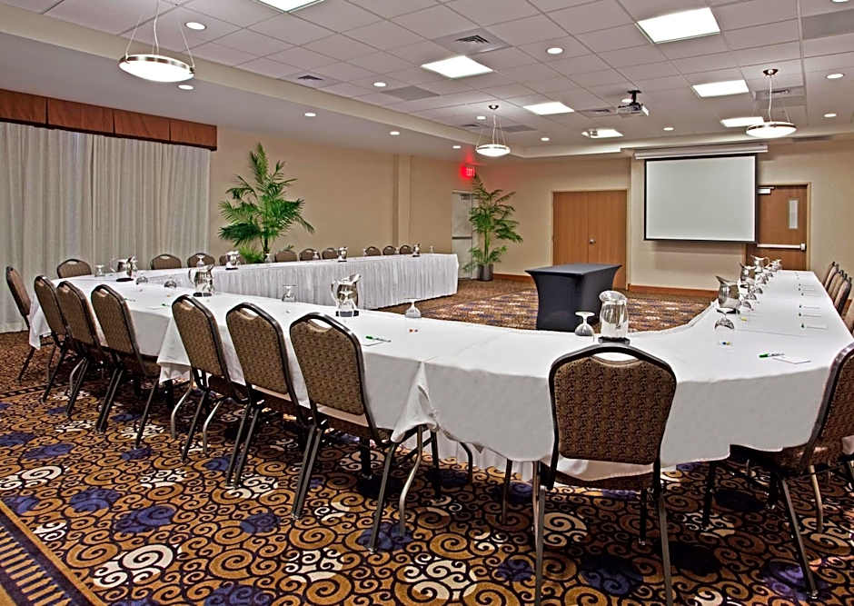 Holiday Inn Fort Wayne - IPFW & Coliseum By IHG