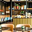 Motel One Köln-Altstadt