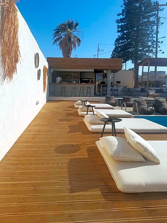 Mira Living Concept Suites Adults Only