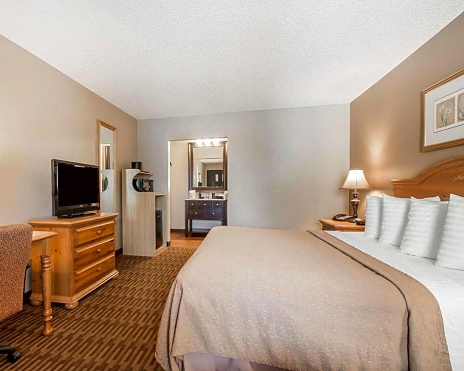 Quality Inn South Springfield