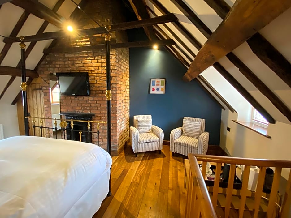 1 Queen Bed, Street View — 10 fotoğraftan 1. fotoğraf