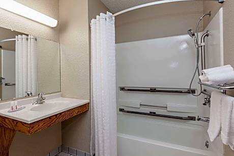 Double Room with Two Double Beds - Non-Smoking