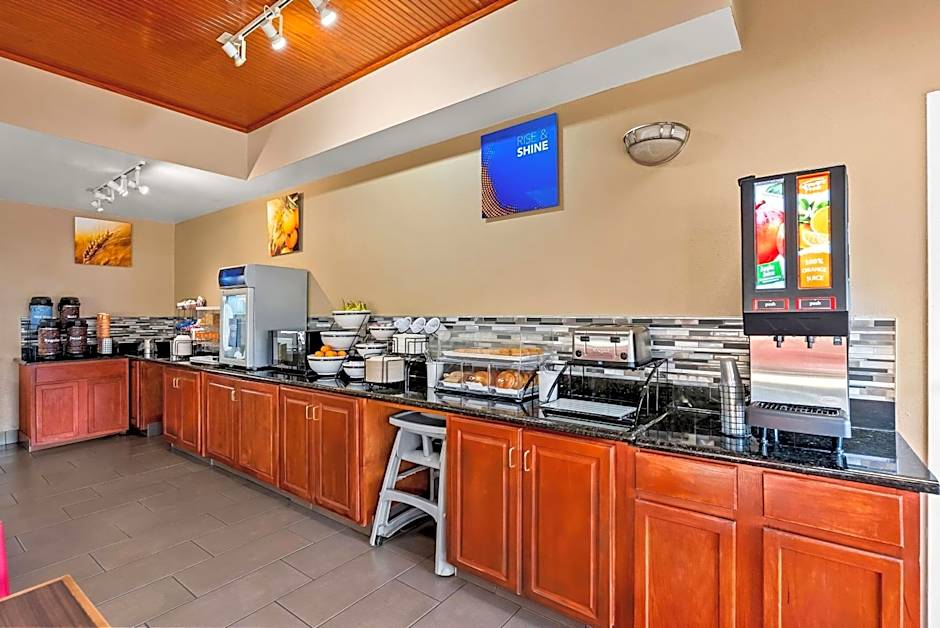 Comfort Inn & Suites Panama City - St Andrew