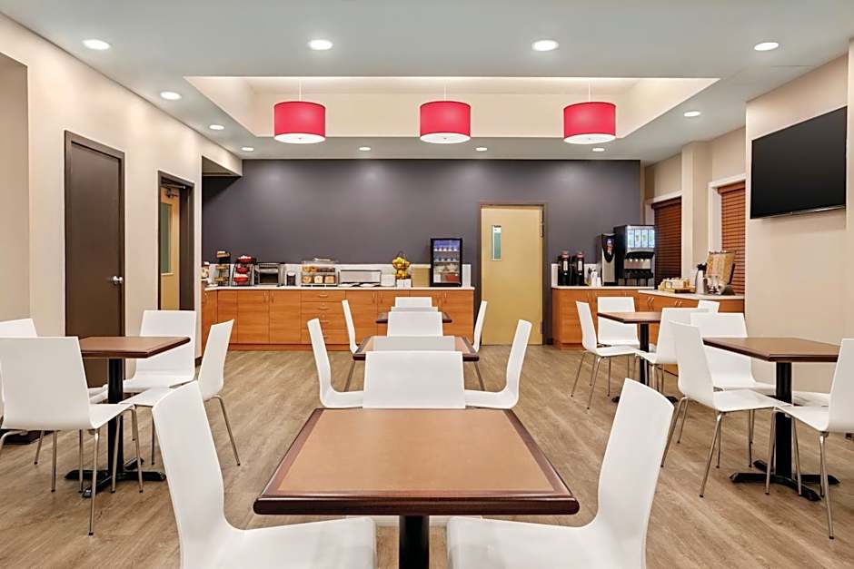 Microtel Inn and Suites by Wyndham Val d Or