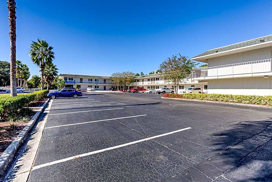 Studio 6-Kissimmee, FL - Orlando