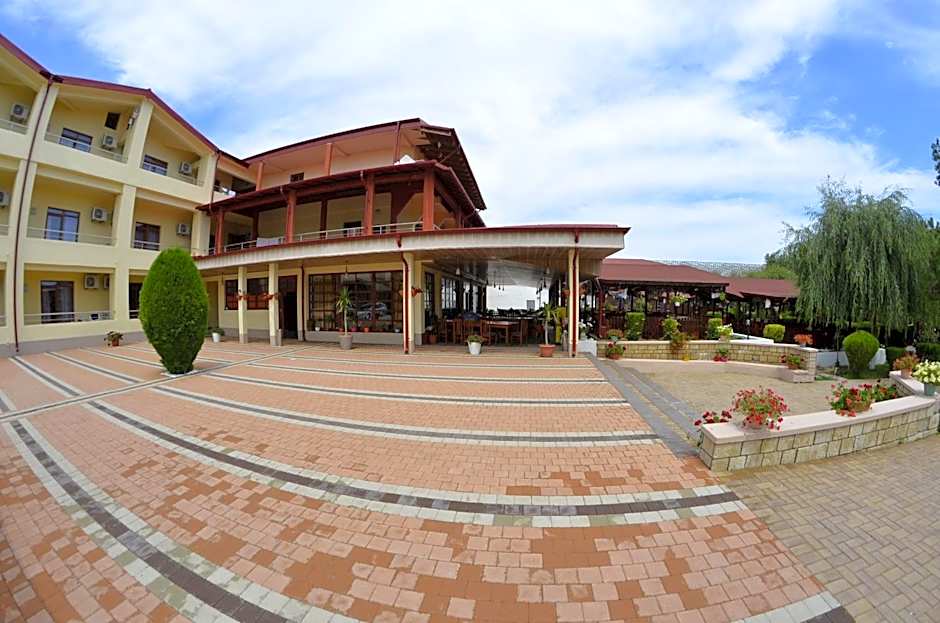 Hotel Poienita