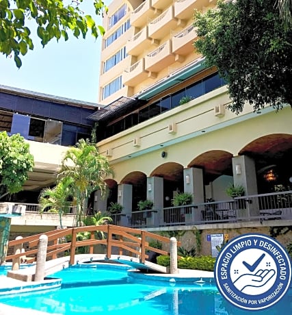 Hotel Fortin Plaza