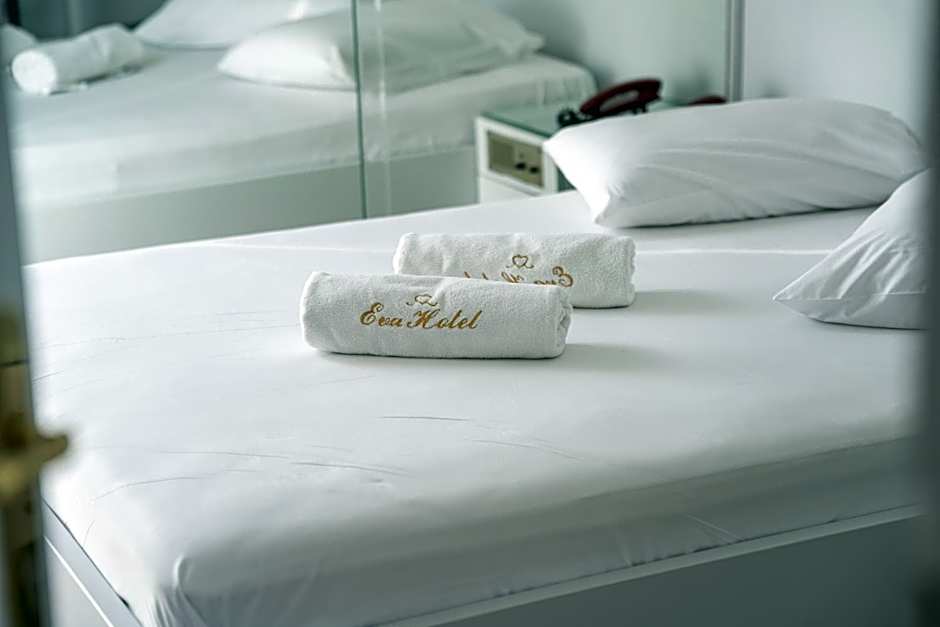 Eva Hotel Piraeus