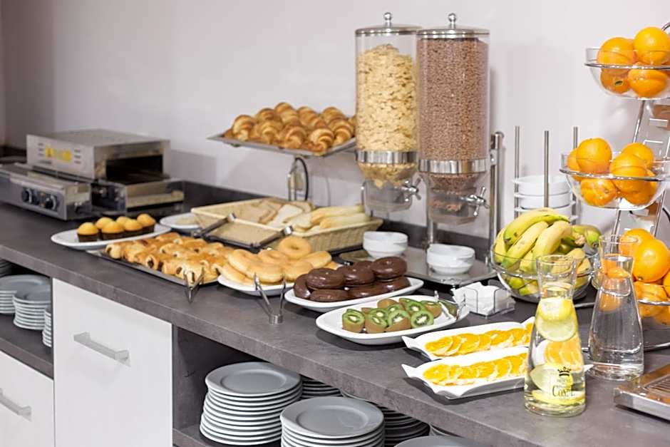 Hotel Familia Conde