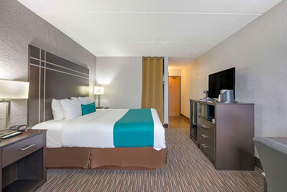 Best Western Waukesha Grand