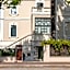 Hotel 900