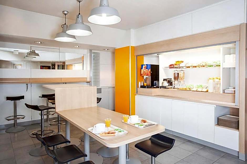 Unisotel Colmar Parc Des Exposition EX F1