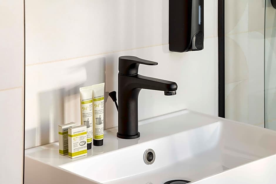 Hotel Espace Champerret