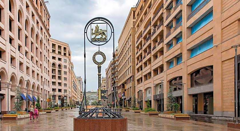 Holiday Inn Yerevan - Republic Square By IHG