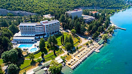 Hotel Bellevue - Metropol Lake Resort