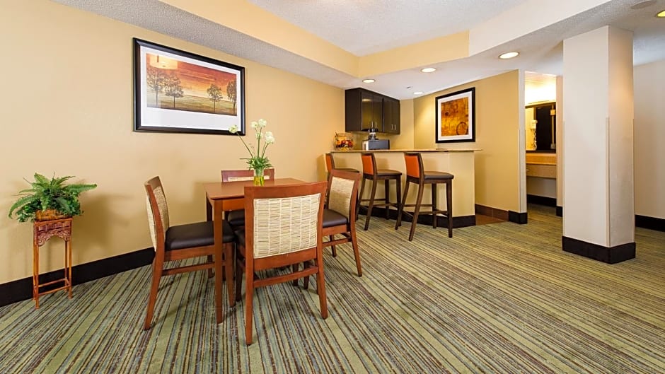 Holiday Inn Wilmington-Market Street, an IHG Hotel