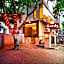 Lords Inn Amritsar (80 Steps to Golden Temple)