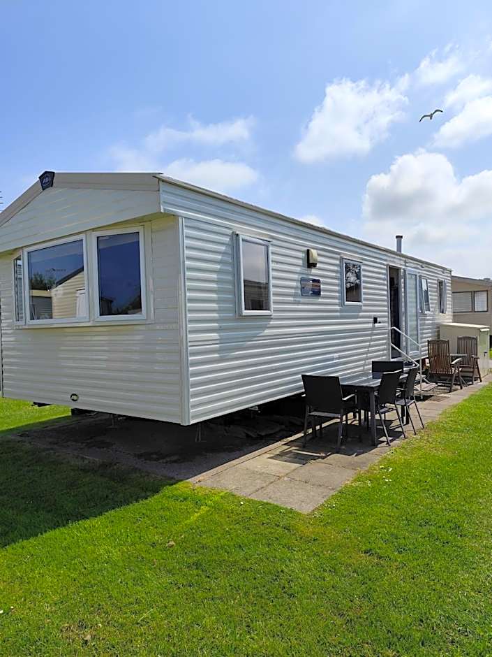 STATIC CARAVAN HOTEL in EDINBURGH
