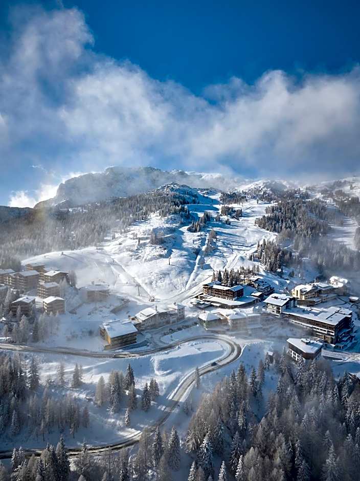 Hotel Wulfenia 4S - Adults Only