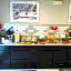 Guesthouse Inn & Suites Lexington