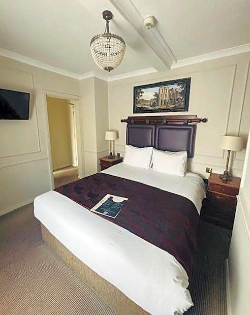 The Coleshill by Greene King Inns