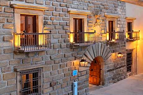 Palacio Carvajal Girón