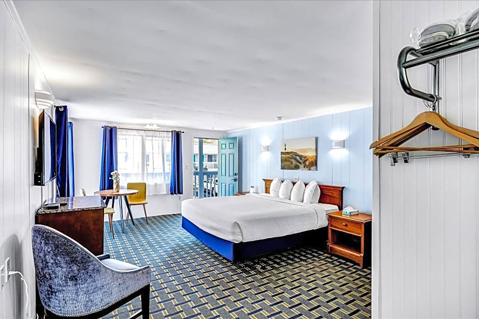 Ocean Breeze Motel