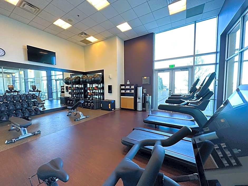 DoubleTree By Hilton Bay City Riverfront