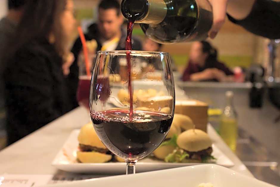 Hola Hostal Eixample