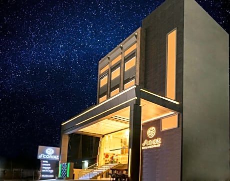 Hotel D'Corbiz