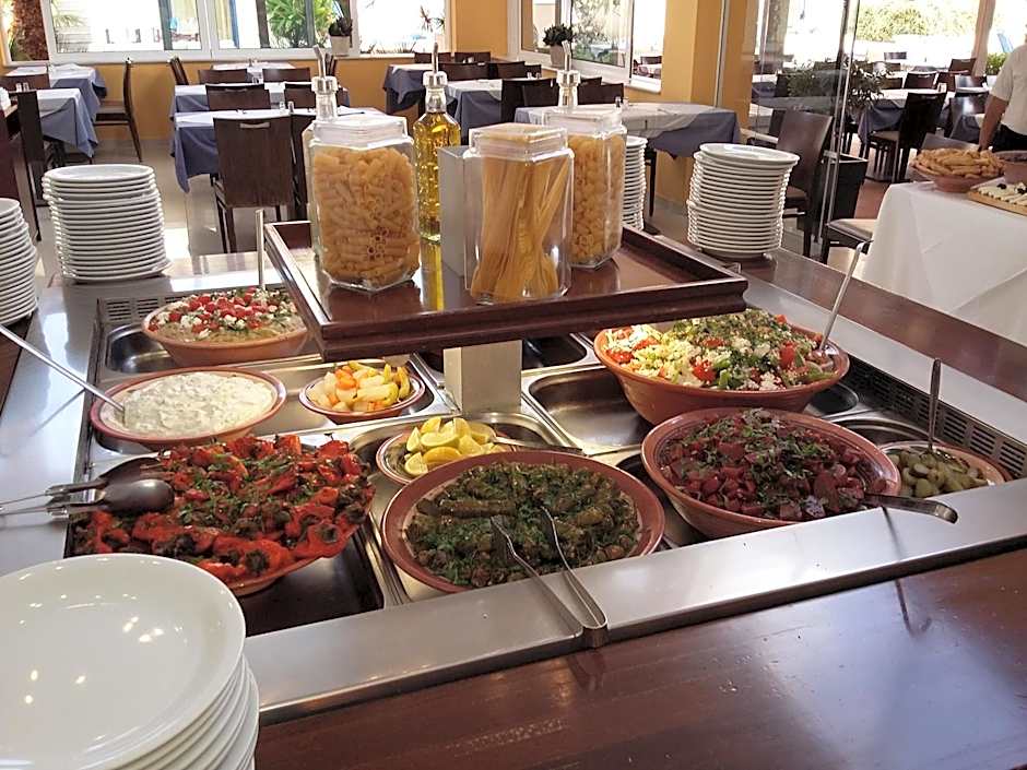 Meropi Hotel & Apartments