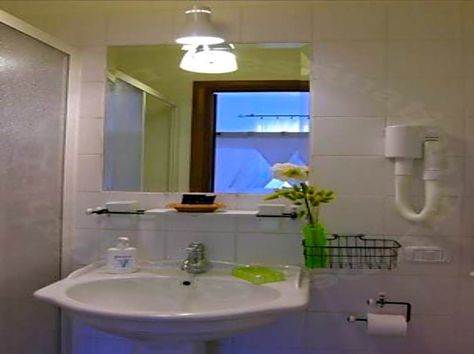 Aenea's B&B